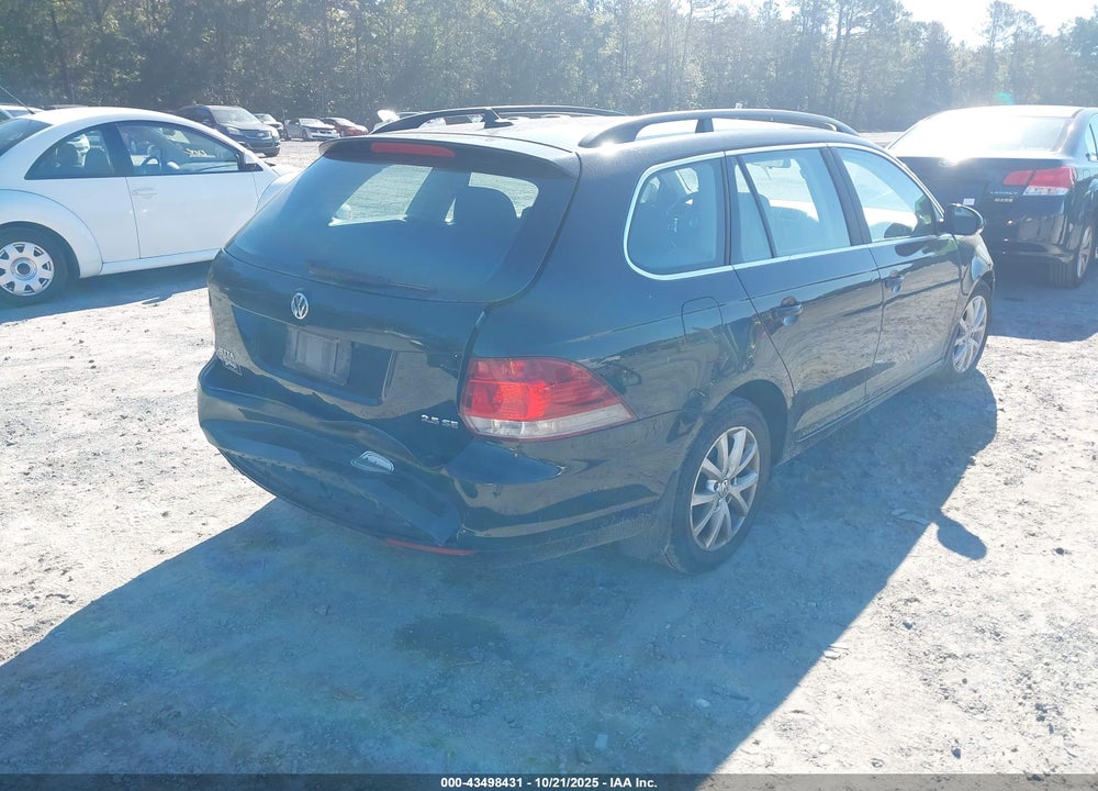 2013 VOLKSWAGEN JETTA VIN: 3VWPP7AJ1DM696846