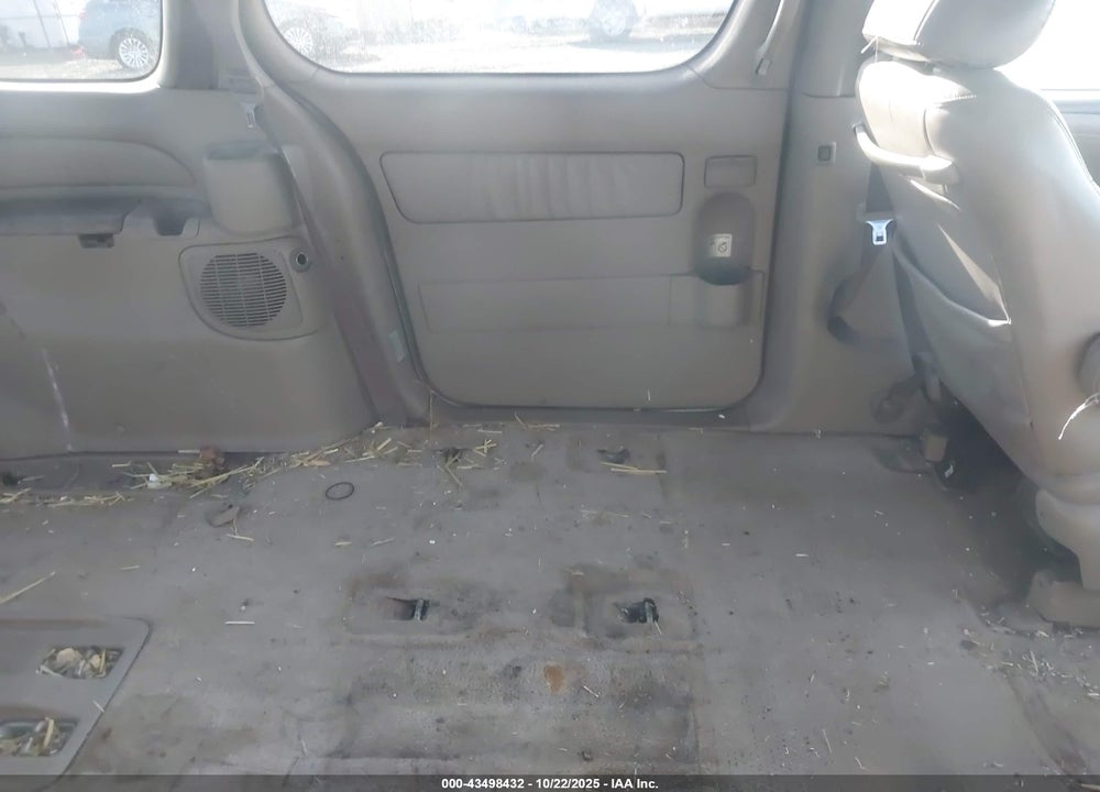 2001 TOYOTA SIENNA XLE VIN: 4T3ZF13C61U361232