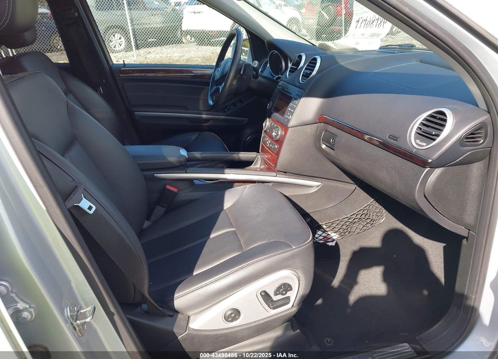 2011 MERCEDES-BENZ GL 350 BLUETEC 4MATIC VIN: 4JGBF2FE4BA674974