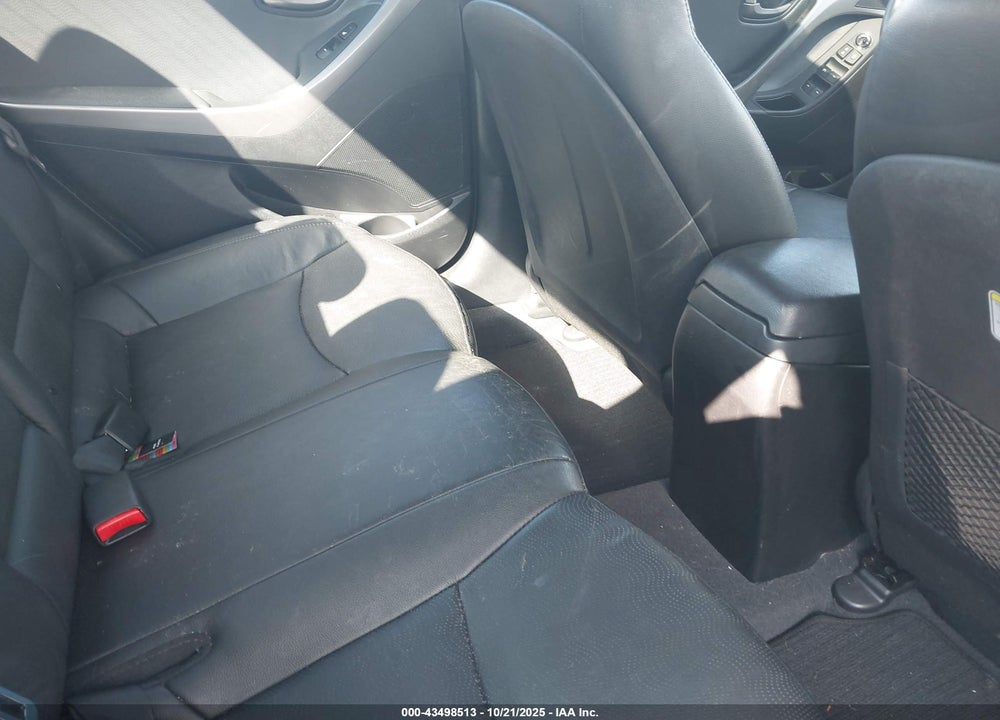 2013 HYUNDAI ELANTRA LIMITED VIN: 5NPDH4AE6DH288496