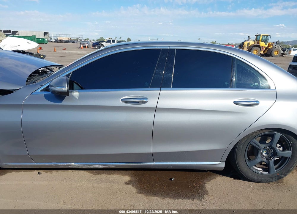 2015 MERCEDES-BENZ C 300 LUXURY VIN: 55SWF4JB4FU053258