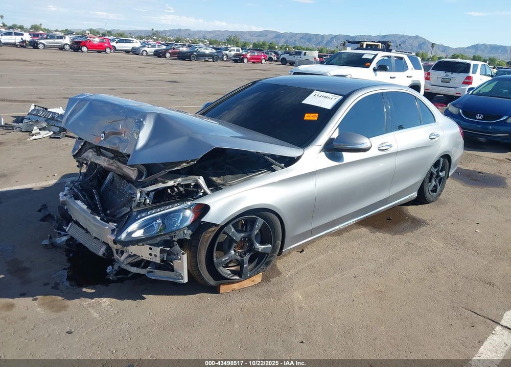 2015 MERCEDES-BENZ C 300 LUXURY VIN: 55SWF4JB4FU053258