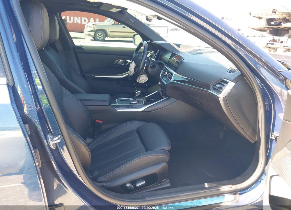 2022 BMW 330I VIN: 3MW5R1J0XN8C36620