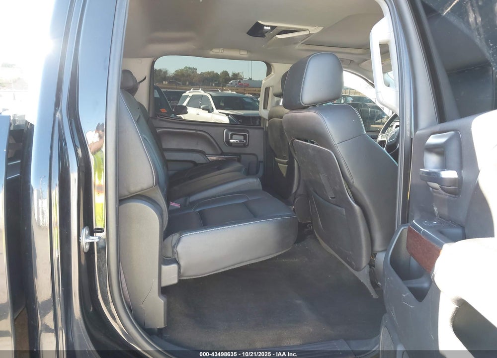 2015 GMC SIERRA 3500HD SLT VIN: 1GT423C89FF172757