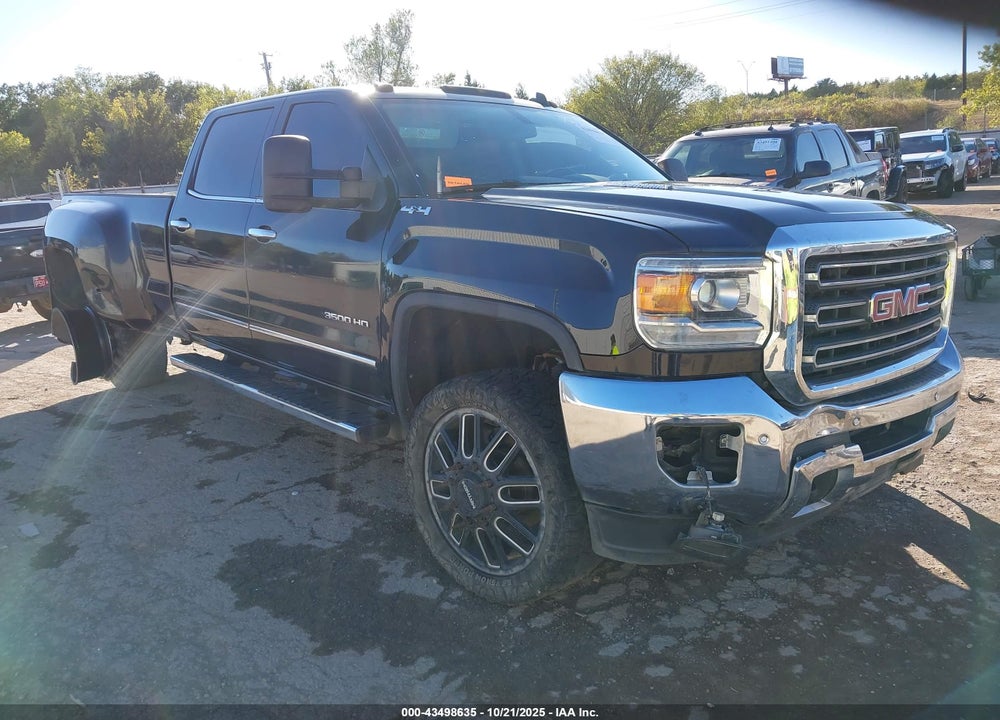 2015 GMC SIERRA 3500HD SLT VIN: 1GT423C89FF172757