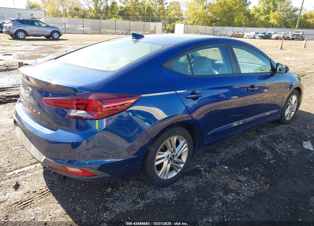 2019 HYUNDAI ELANTRA SEL VIN: 5NPD84LFXKH407640