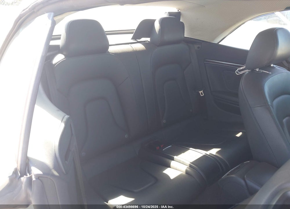 2014 AUDI A5 2.0T PREMIUM VIN: WAUCFAFH5EN015101
