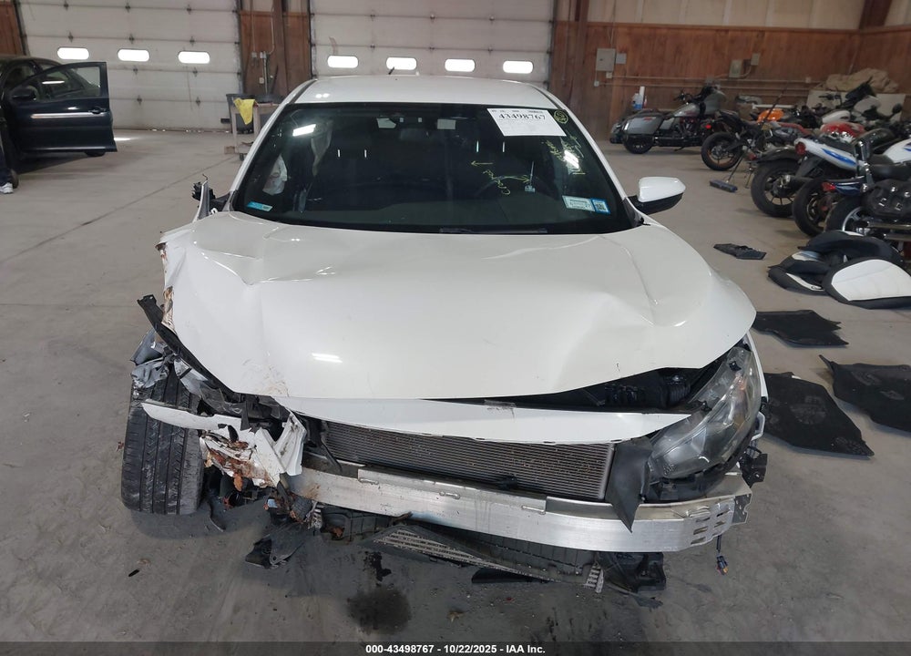 2018 HONDA CIVIC VIN: SHHFK7H48JU428761