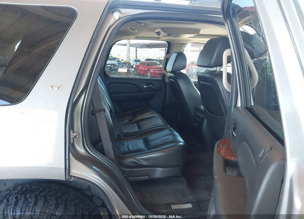 2008 CHEVROLET TAHOE LTZ VIN: 1GNFK130X8R138875
