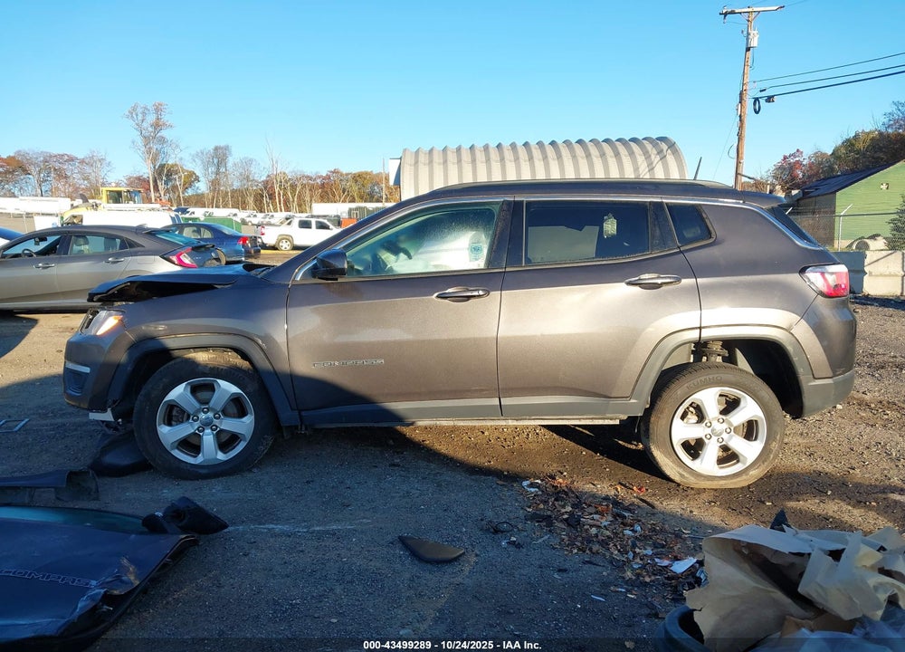 2018 JEEP COMPASS VIN: 3C4NJDBB8JT176176