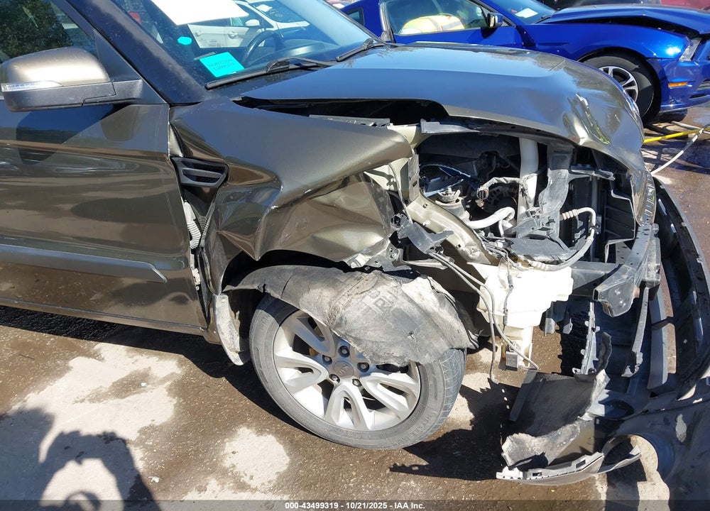 2013 KIA SOUL VIN: KNDJT2A6XD7573253