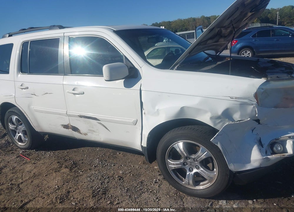 2012 HONDA PILOT VIN: 5FNYF3H77CB043146