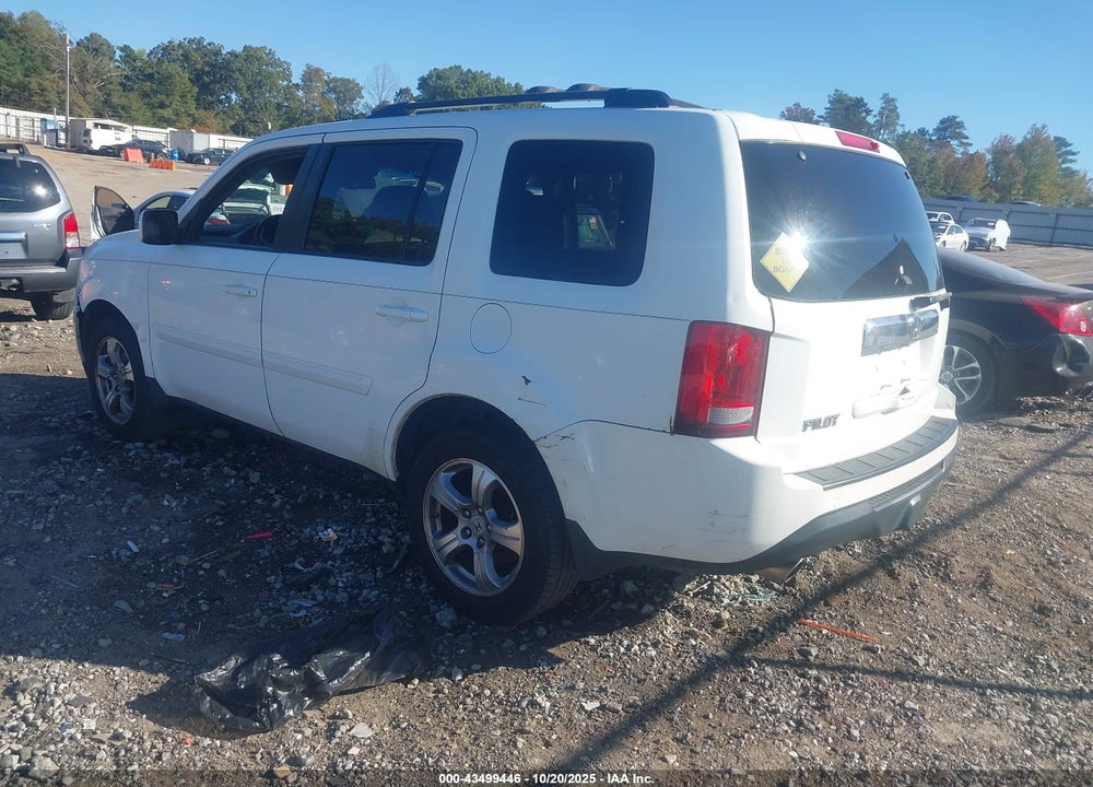 2012 HONDA PILOT VIN: 5FNYF3H77CB043146