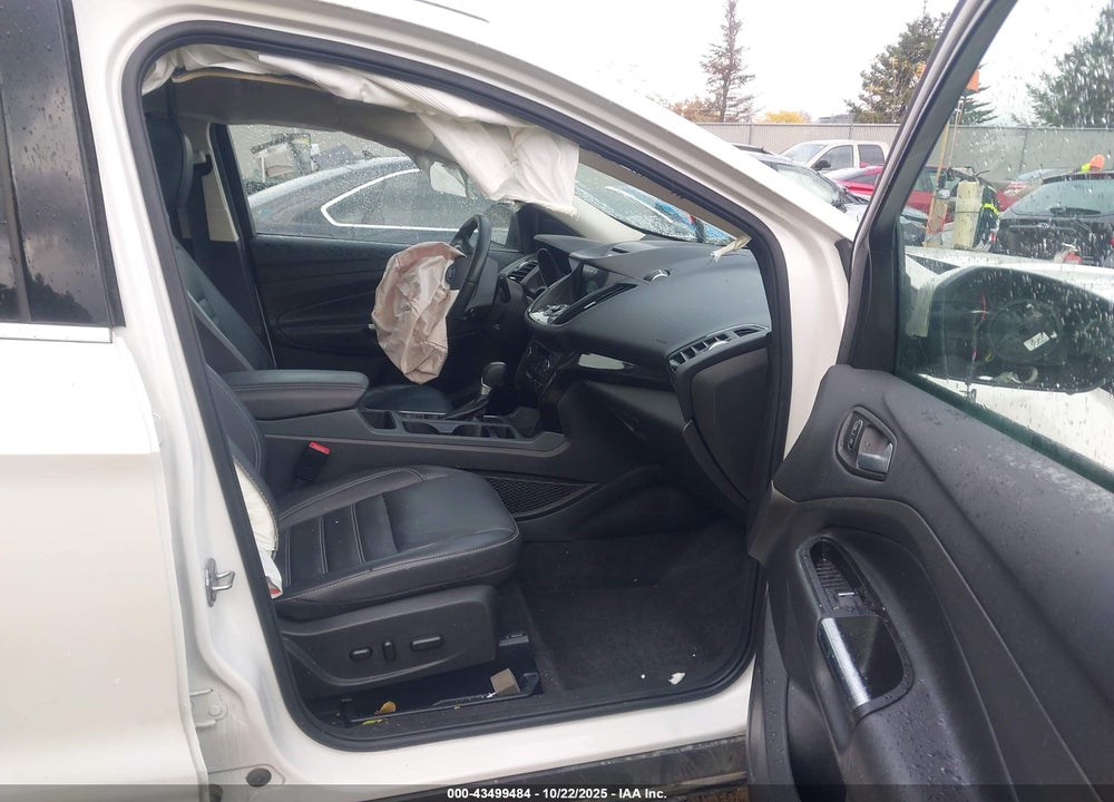 2017 FORD ESCAPE VIN: 1FMCU9J99HUB75771