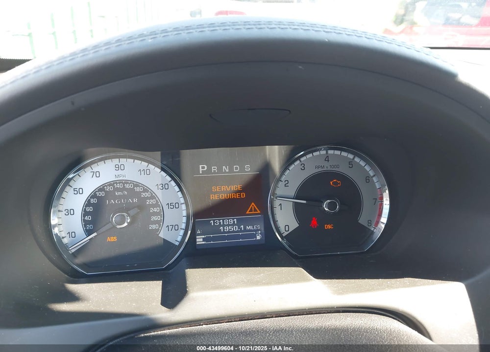 2010 JAGUAR XF PREMIUM VIN: SAJWA0GB6ALR61623