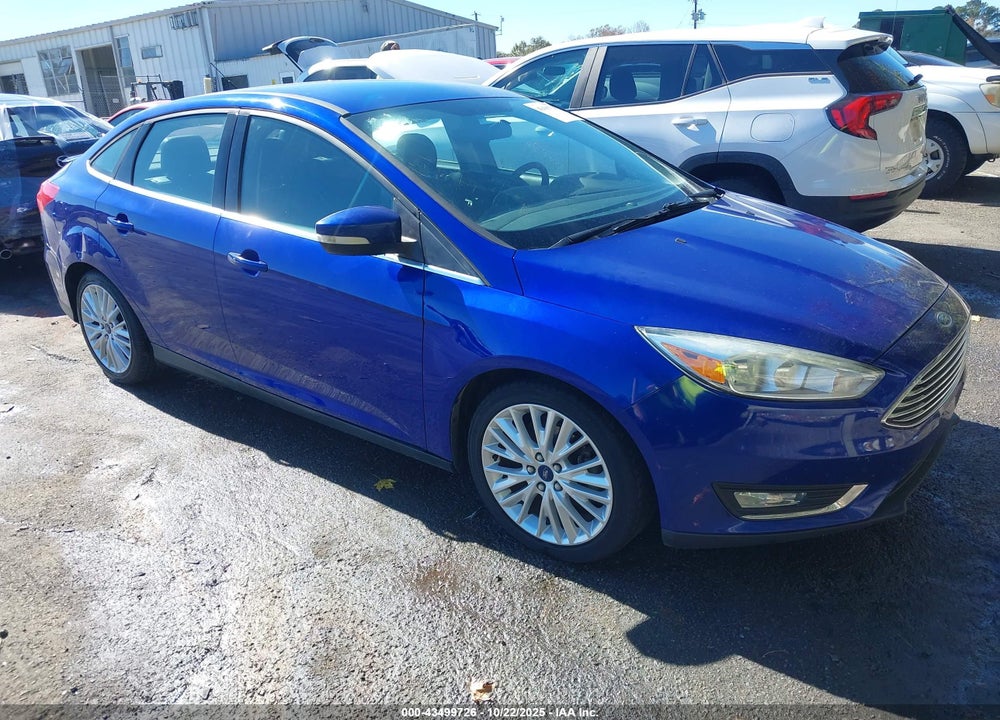 2015 FORD FOCUS TITANIUM VIN: 1FADP3J24FL228210