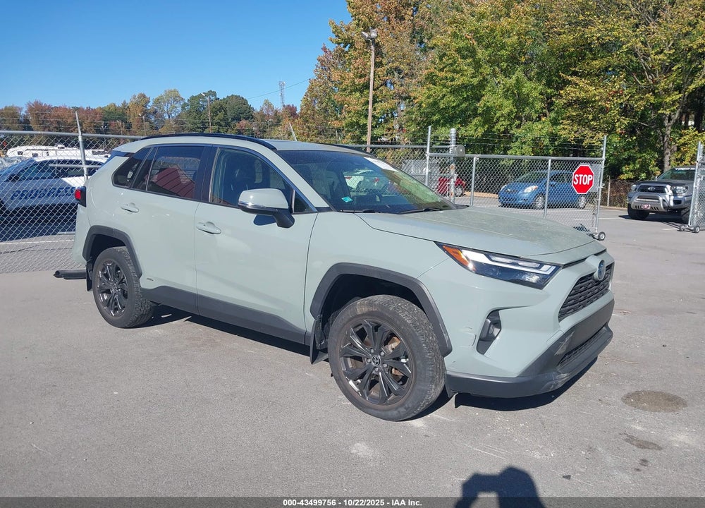 2022 TOYOTA RAV4 HYBRID XLE PREMIUM VIN: JTMB6RFV1ND074431