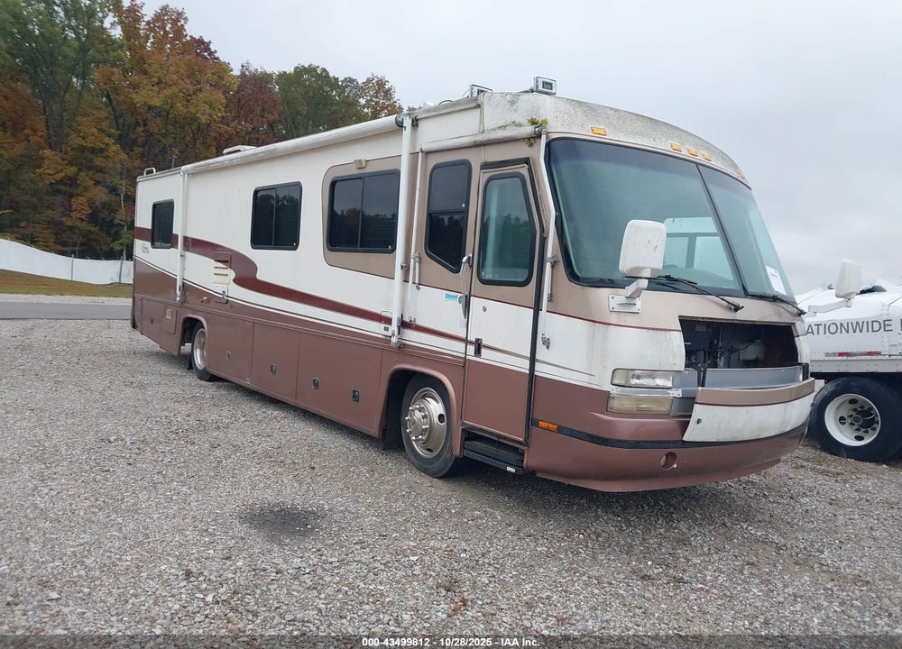 1999 FREIGHTLINER CHASSIS X LINE MOTOR HOME VIN: 4UZ6XFBC7XCB63347