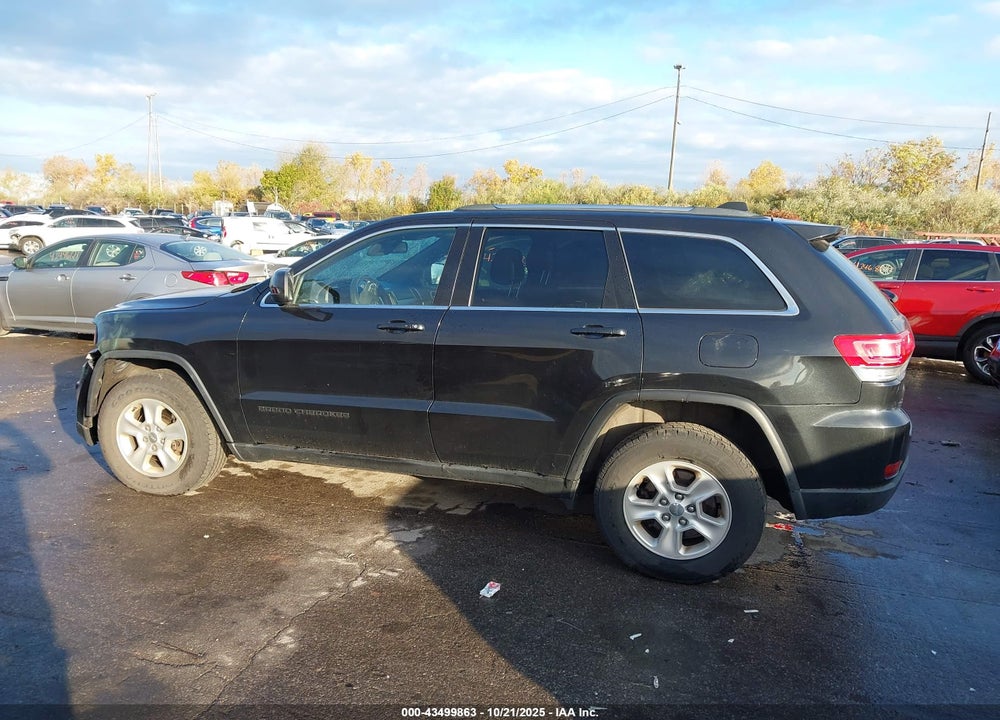 2015 JEEP GRAND CHEROKEE VIN: 1C4RJFAG5FC228683