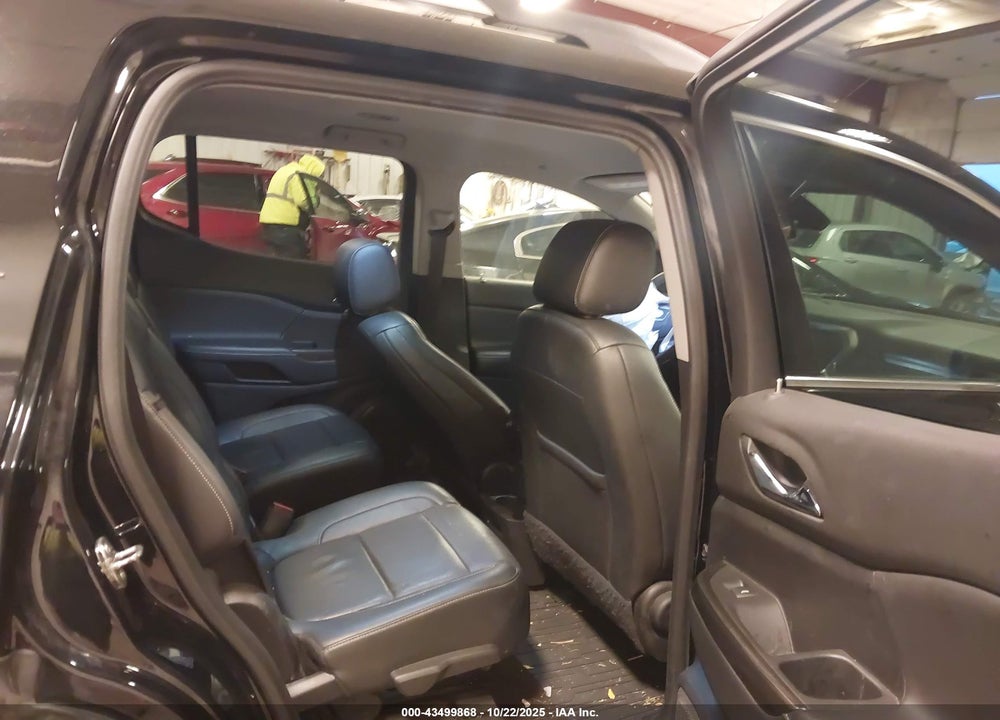 2021 GMC ACADIA VIN: 1GKKNULS6MZ106344