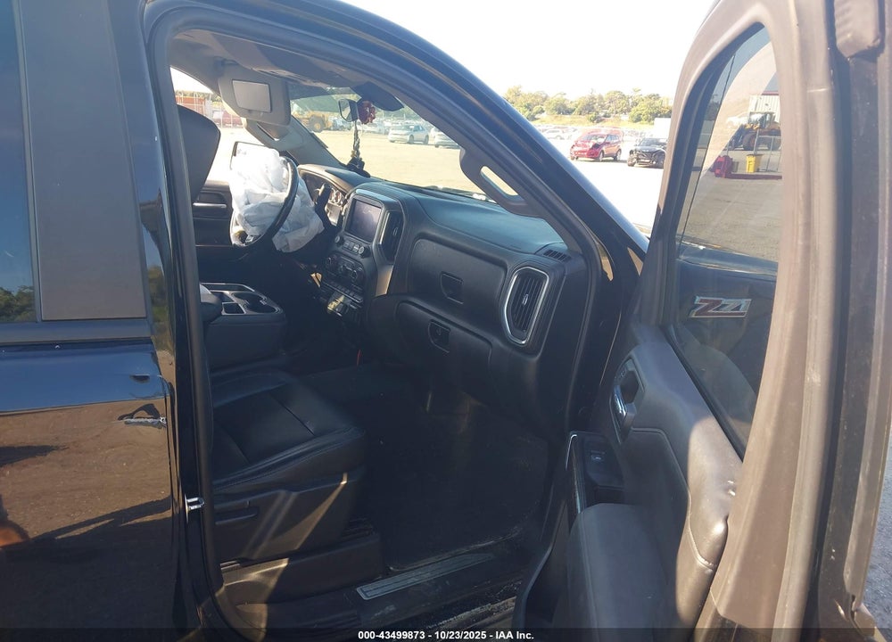 2019 CHEVROLET SILVERADO 1500 LT VIN: 3GCUYDED1KG101074