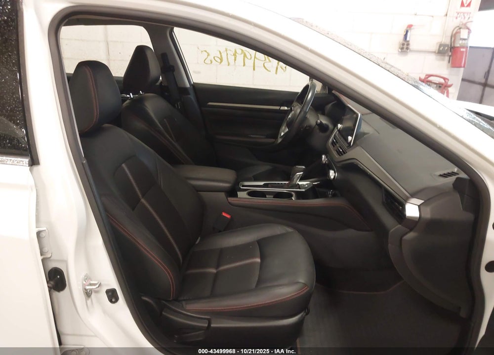 2023 NISSAN ALTIMA SR FWD VIN: 1N4BL4CV1PN387997