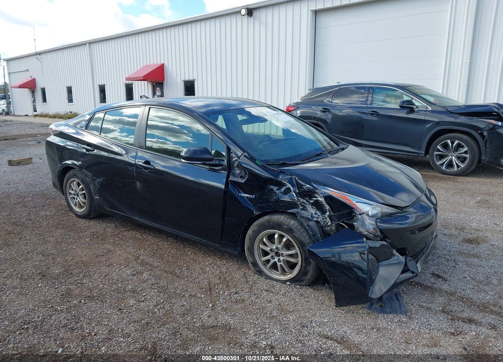 2017 TOYOTA PRIUS TWO VIN: JTDKBRFU5H3055751