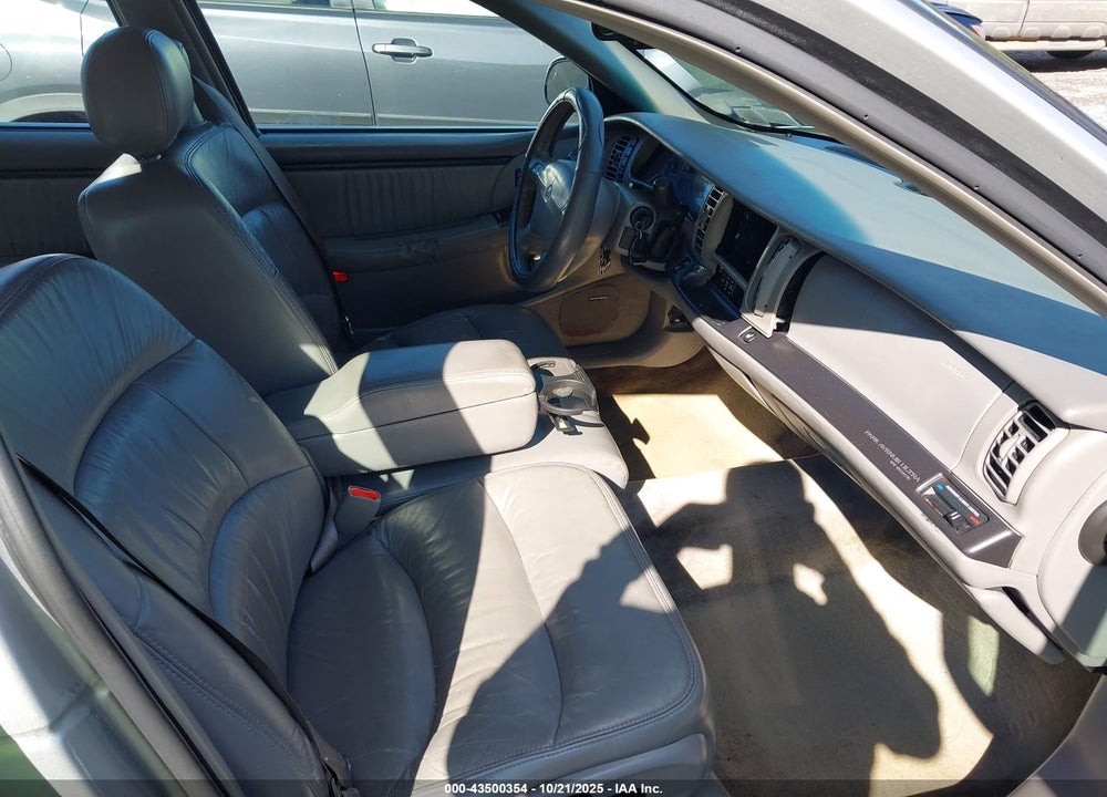 2001 BUICK PARK AVENUE ULTRA VIN: 1G4CU541414172362