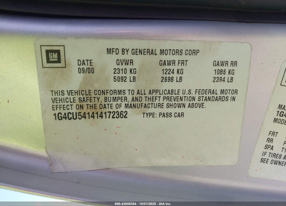 2001 BUICK PARK AVENUE ULTRA VIN: 1G4CU541414172362