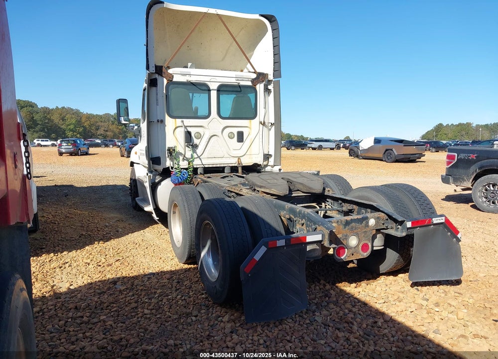 2016 FREIGHTLINER CASCADIA 125 VIN: 1FUJGED5XGLGT6691