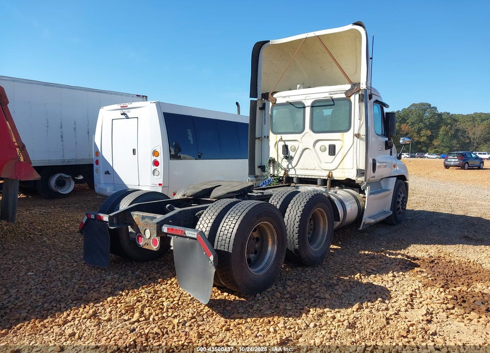 2016 FREIGHTLINER CASCADIA 125 VIN: 1FUJGED5XGLGT6691
