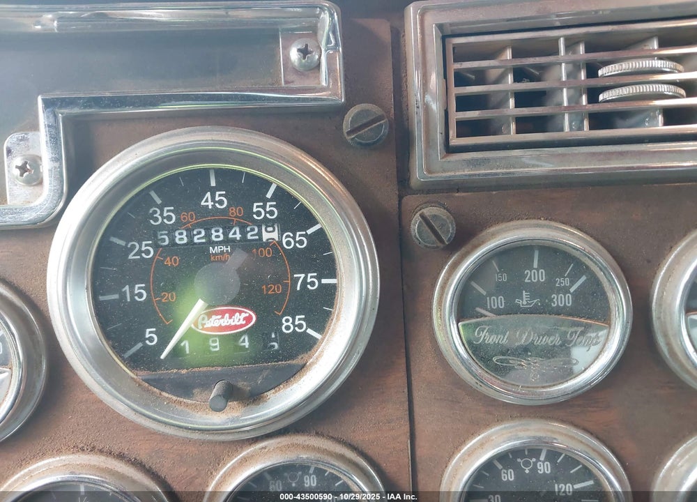 2000 PETERBILT 378 VIN: 1NPFXBTX9YN501633