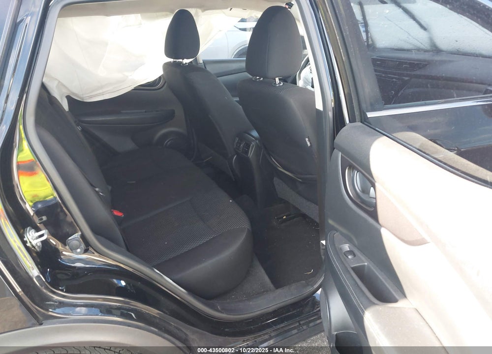 2019 NISSAN ROGUE SPORT S VIN: JN1BJ1CP7KW241058