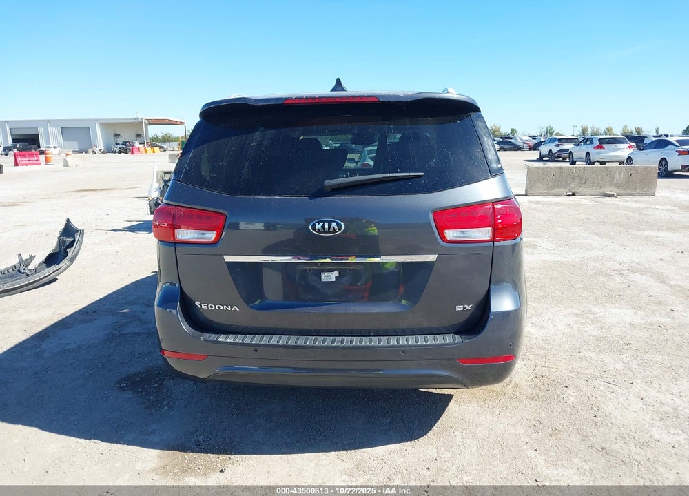 2016 KIA SEDONA SX VIN: KNDMC5C11G6130810