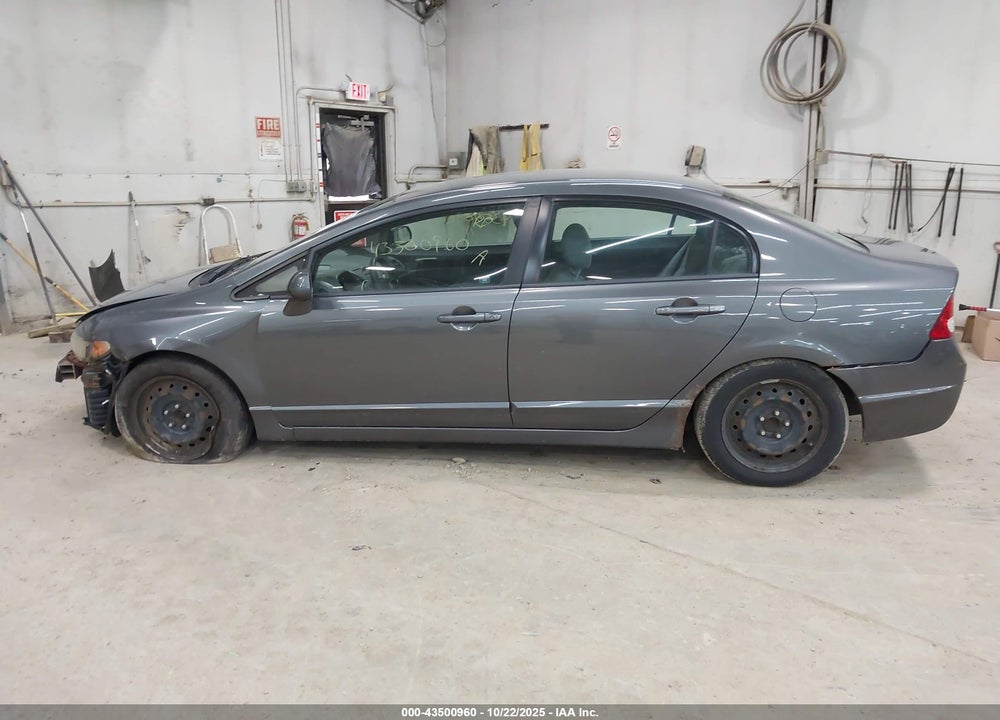 2011 HONDA CIVIC LX VIN: 2HGFA1F51BH501236