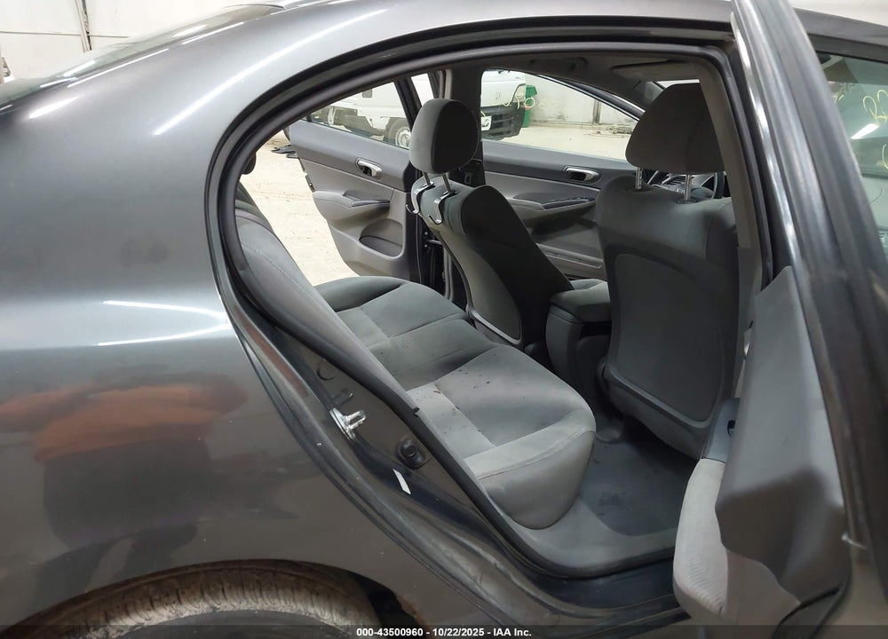 2011 HONDA CIVIC LX VIN: 2HGFA1F51BH501236