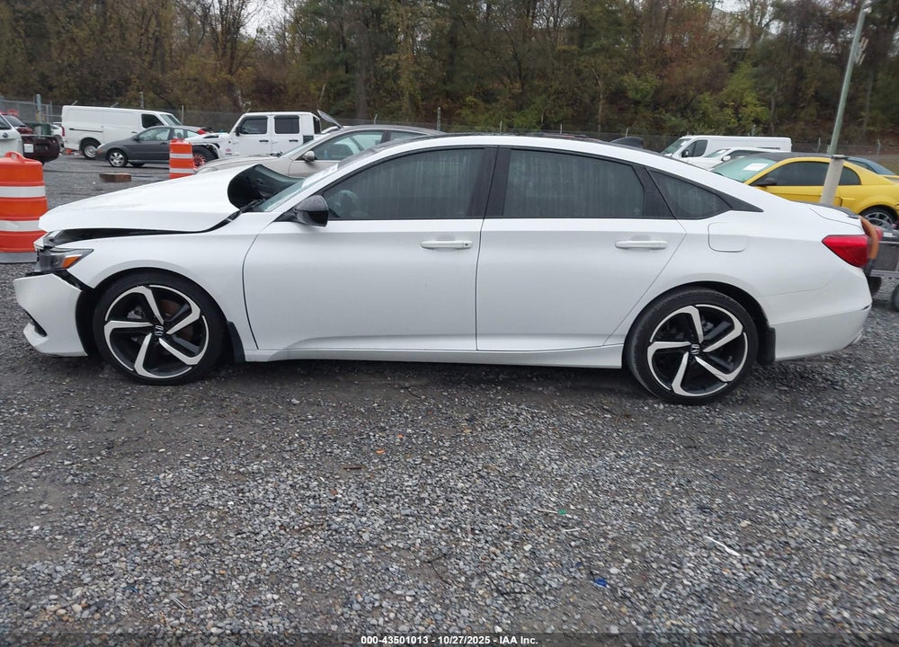 2022 HONDA ACCORD SPORT VIN: 1HGCV1F32NA095525