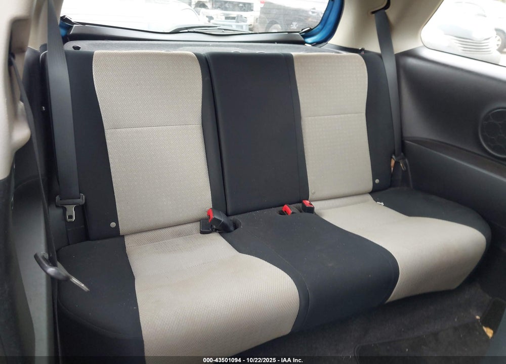 2014 TOYOTA YARIS LE (TMC/CBU PLANT) VIN: JTDJTUD37ED582413