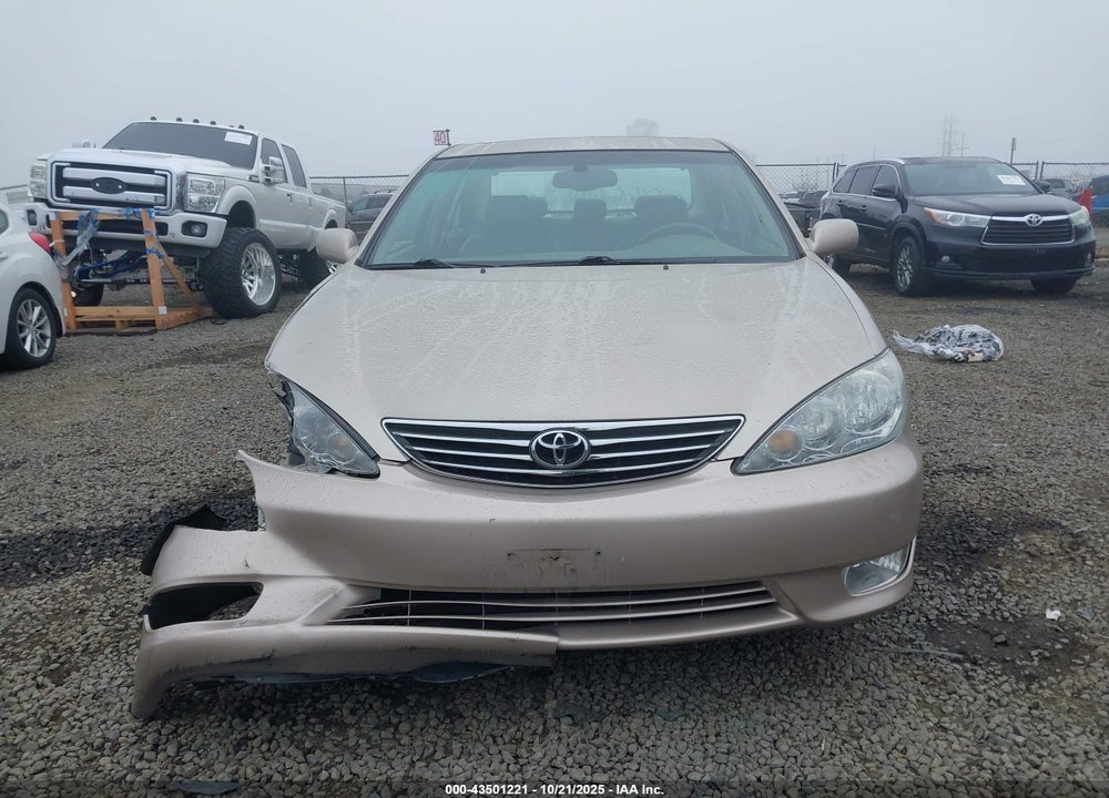 2005 TOYOTA CAMRY XLE V6 VIN: 4T1BF30K15U089678