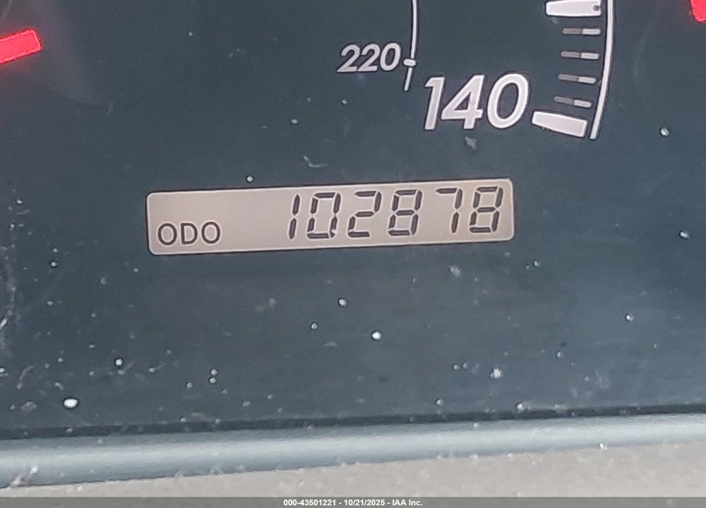 2005 TOYOTA CAMRY XLE V6 VIN: 4T1BF30K15U089678