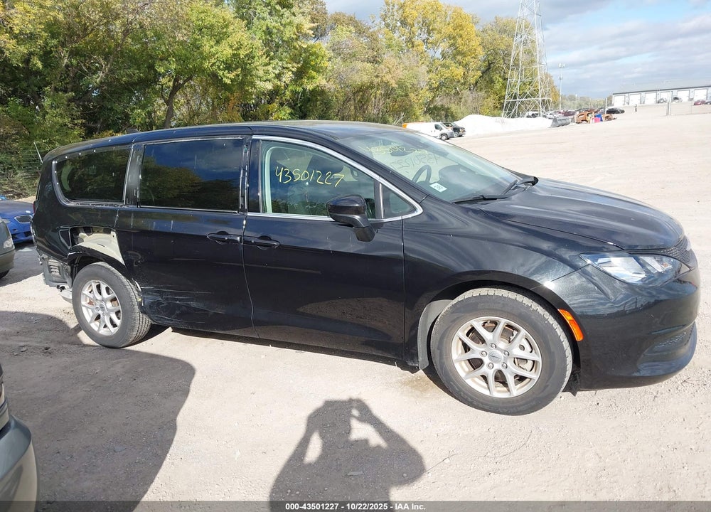 2023 CHRYSLER VOYAGER LX VIN: 2C4RC1CG4PR525303