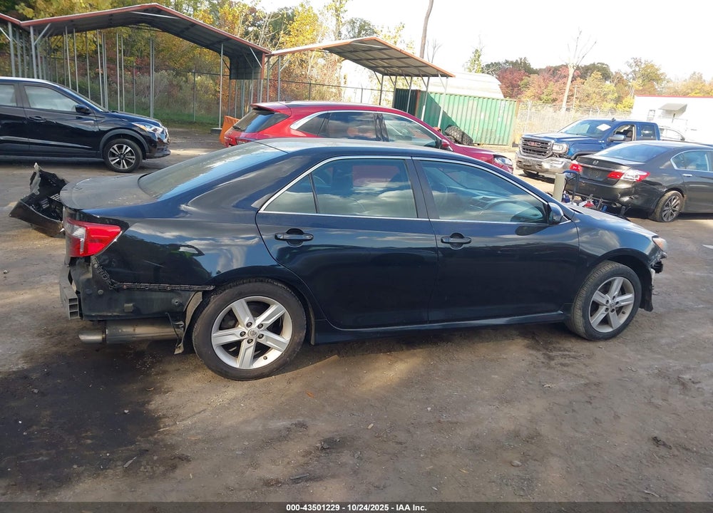 2014 TOYOTA CAMRY SE VIN: 4T1BF1FK4EU303347