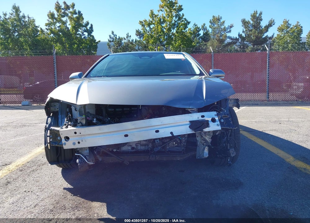 2025 TOYOTA CAMRY SE VIN: 4T1DAACK1SU570355