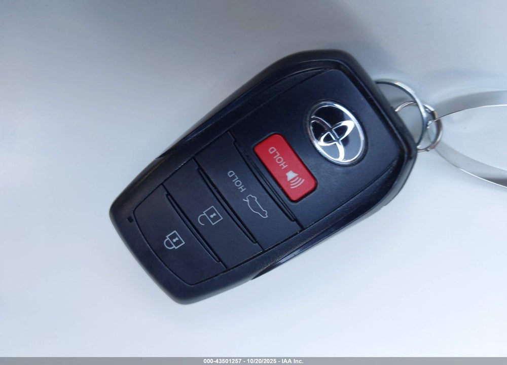 2025 TOYOTA CAMRY SE VIN: 4T1DAACK1SU570355