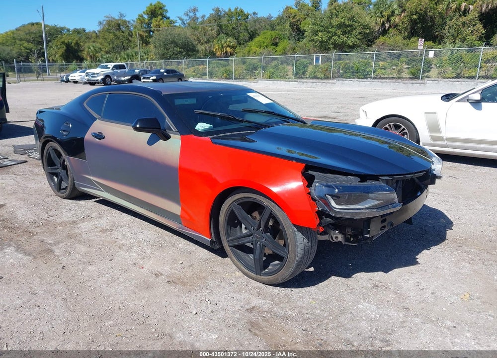 2018 CHEVROLET CAMARO 1LS VIN: 1G1FA1RX6J0111174