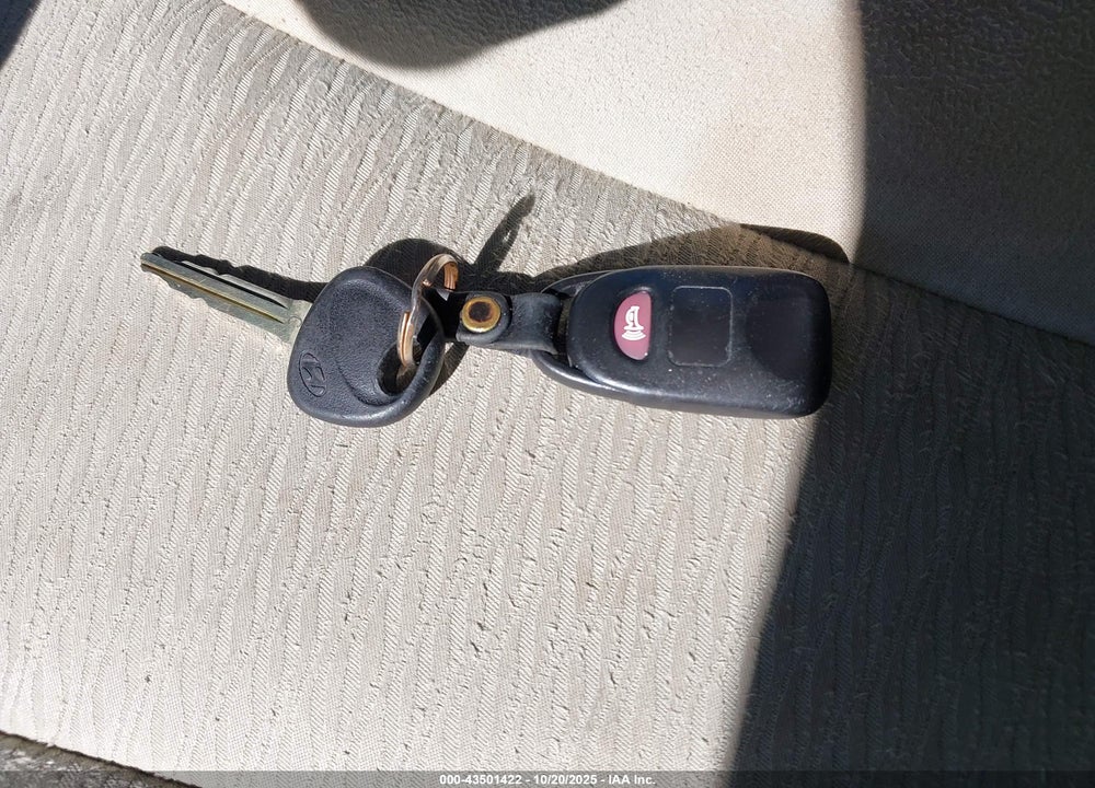 2007 HYUNDAI SANTA FE VIN: 5NMSH13E67H079568