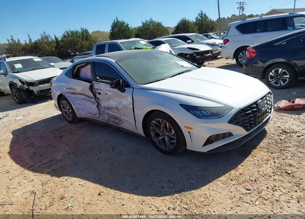 2021 HYUNDAI SONATA SEL VIN: 5NPEF4JA1MH104038
