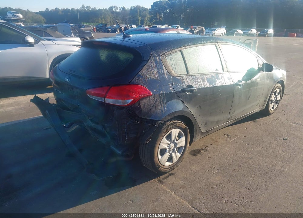 2017 KIA FORTE LX VIN: KNAFK5A87H5699824