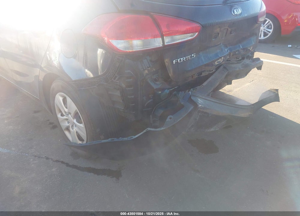 2017 KIA FORTE LX VIN: KNAFK5A87H5699824