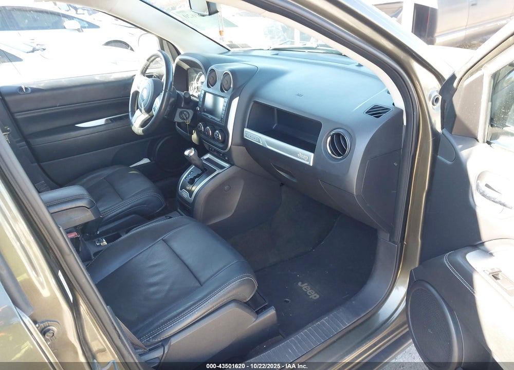 2016 JEEP COMPASS VIN: 1C4NJDEB6GD614834